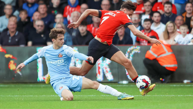 Sunderland midfielder to miss Millwall clash due to 'mystery' injury